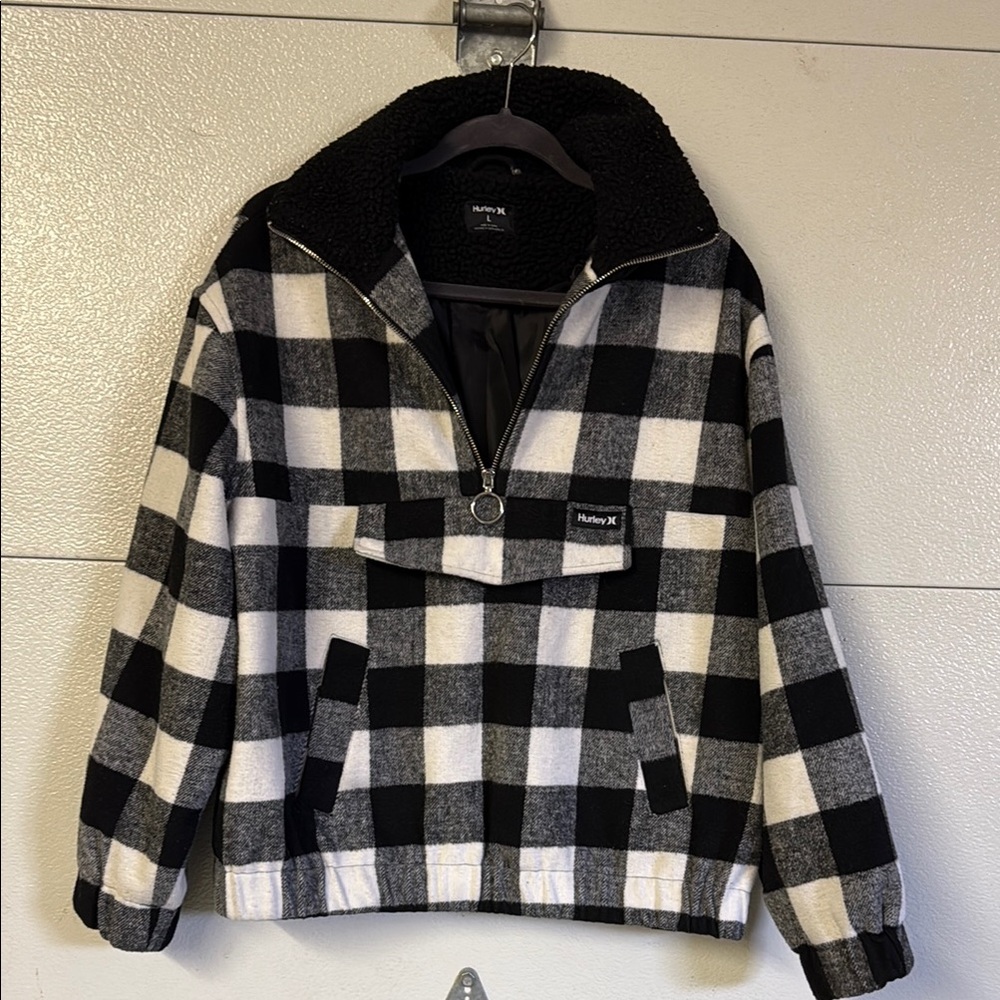 Hurley Women’s Popover Buffalo Plaid Pullover Jacket.